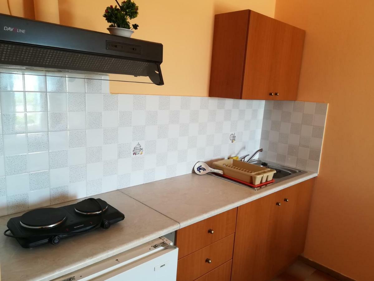 Eleftheria'S Apartments Ερατεινή Εξωτερικό φωτογραφία