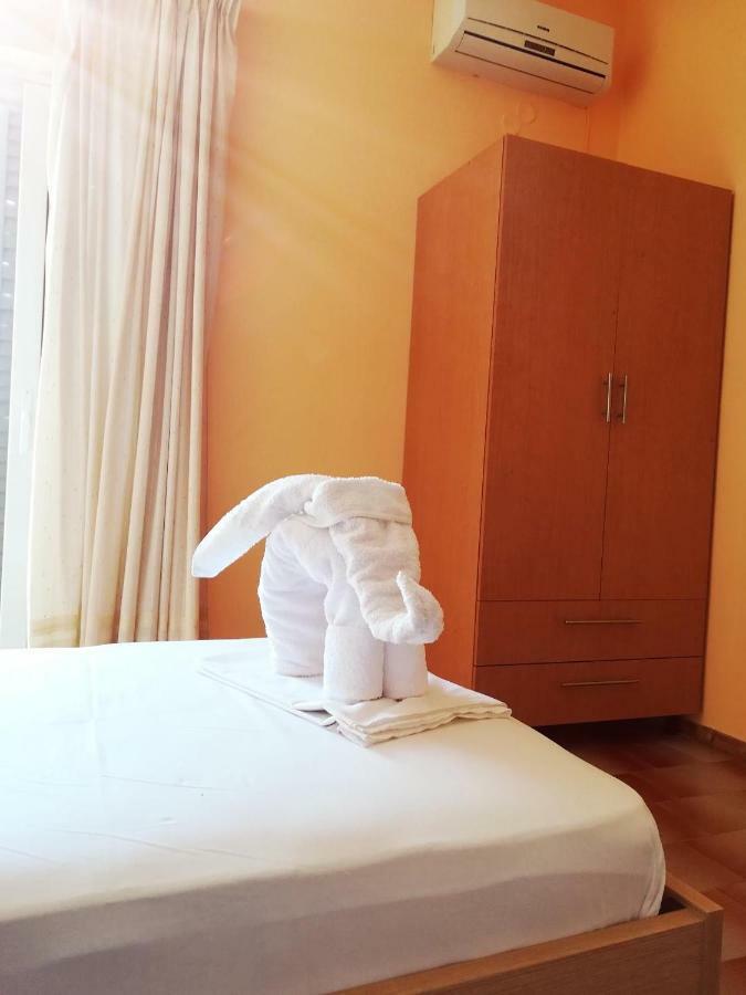 Eleftheria'S Apartments Ερατεινή Εξωτερικό φωτογραφία