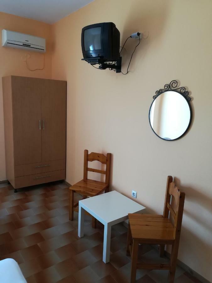 Eleftheria'S Apartments Ερατεινή Εξωτερικό φωτογραφία